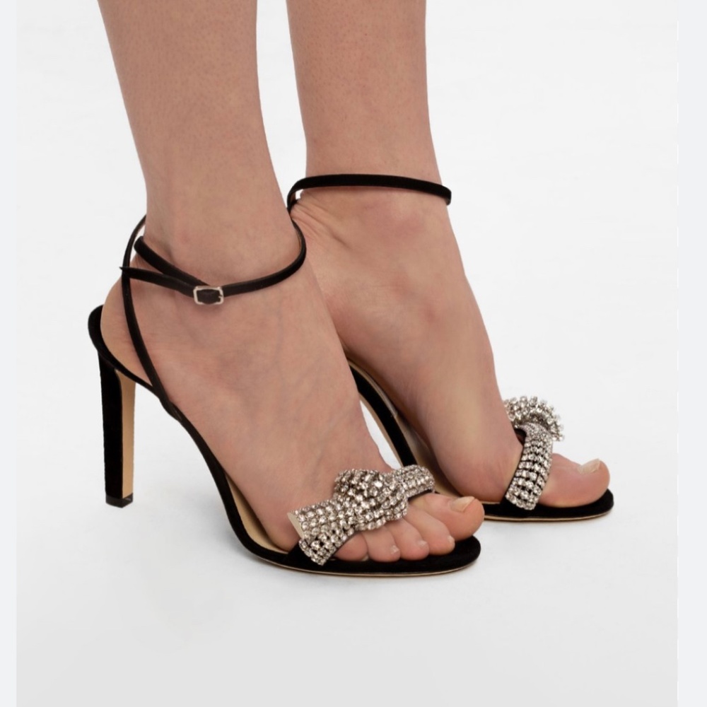 Brand new JIMMY CHOO stilleto in black
